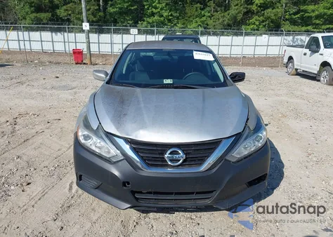 2017 Nissan Altima 2.5 S z USA, uszkodzony, nr VIN 1N4AL3AP4HC491004